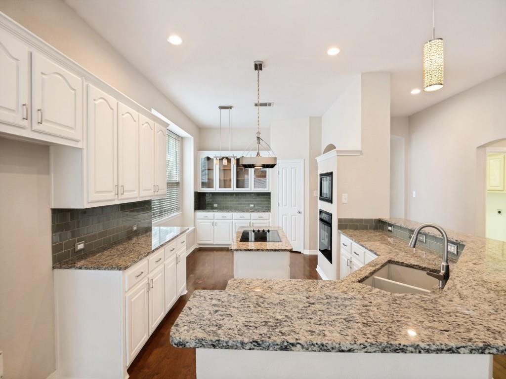 Enclave at White Rock - Residential