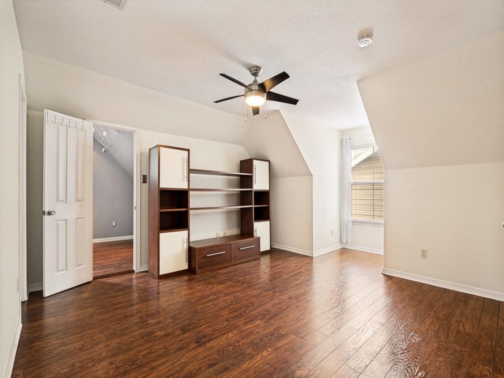 Enclave at White Rock - Residential