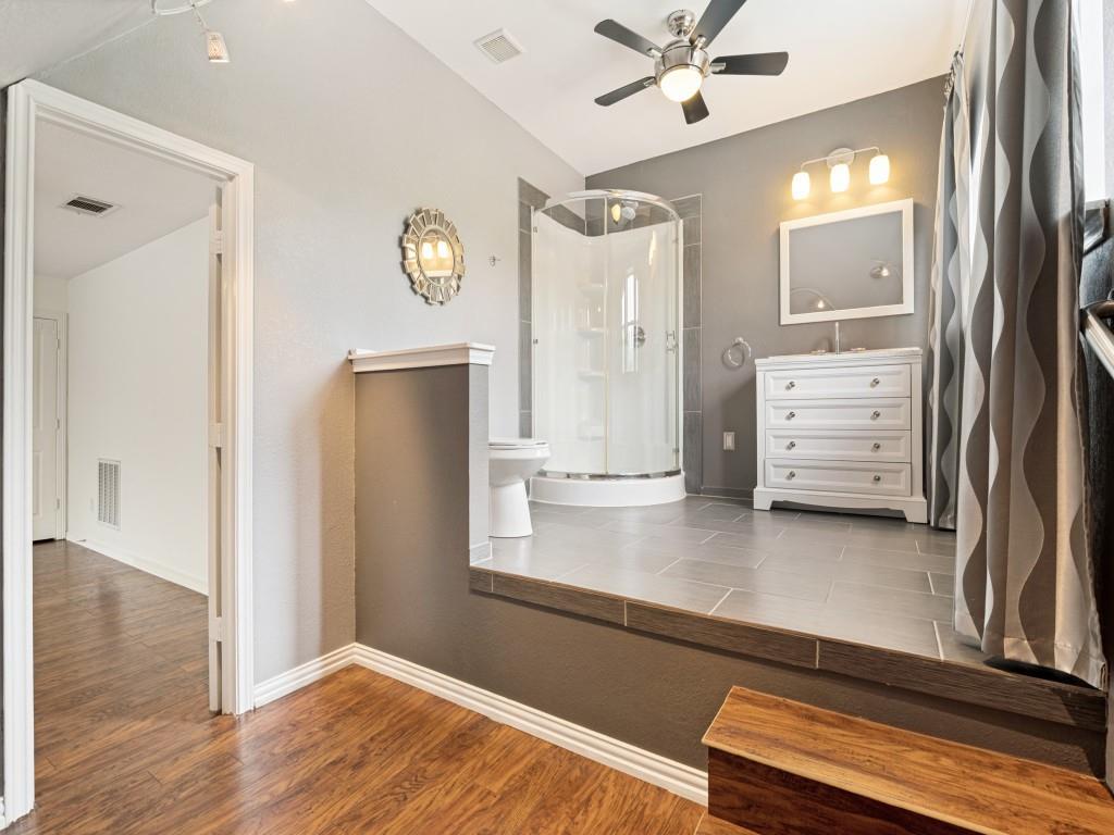 Enclave at White Rock - Residential