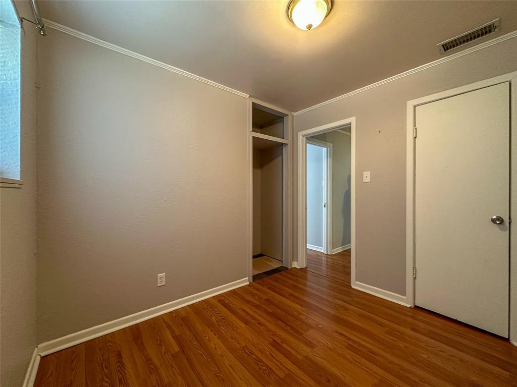 JONES & LEGGETT - Residential Income