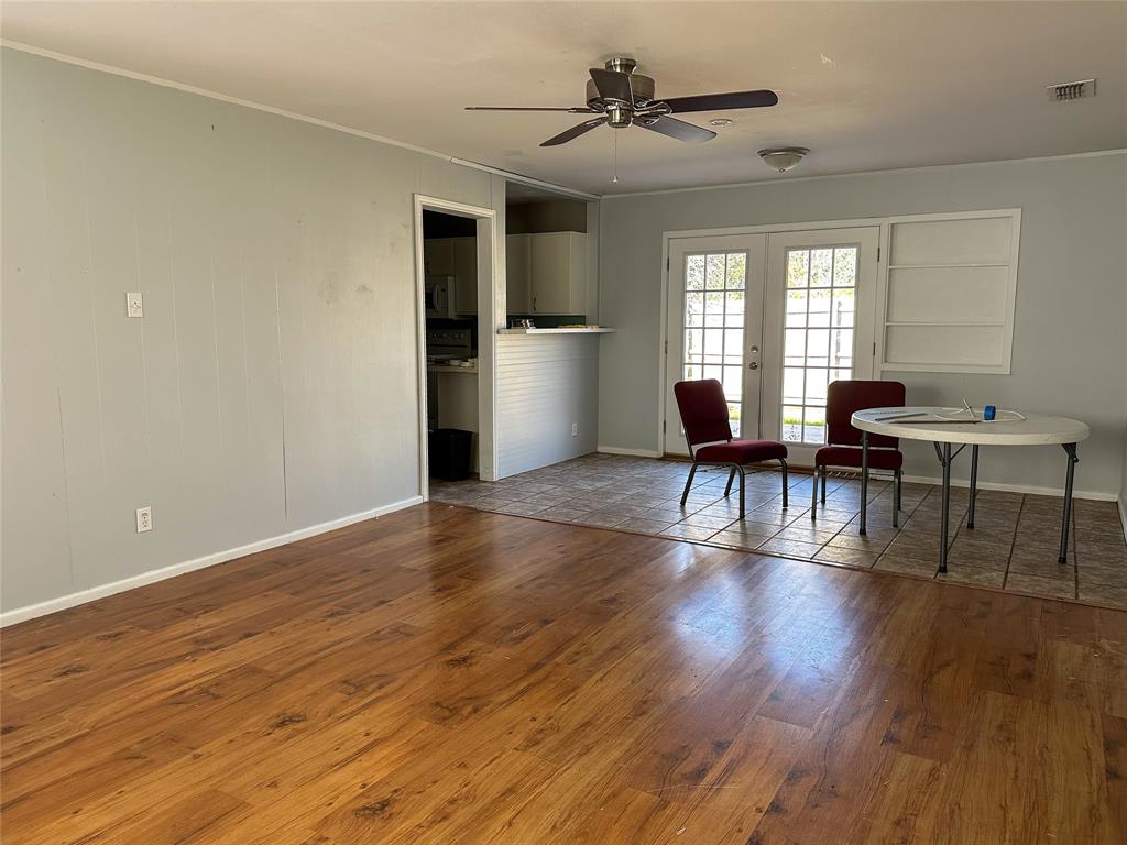 JONES & LEGGETT - Residential Income