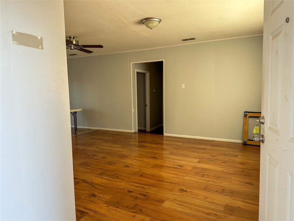 JONES & LEGGETT - Residential Income