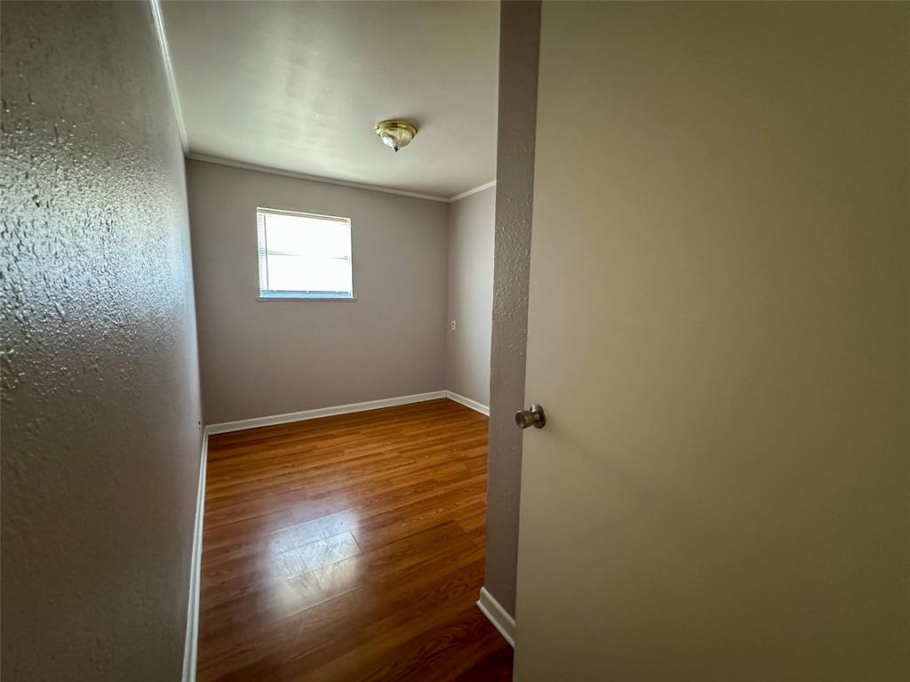 JONES & LEGGETT - Residential Income