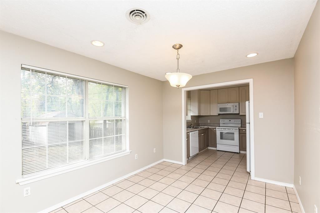 Meadowbrook Terrace Add - Residential Lease