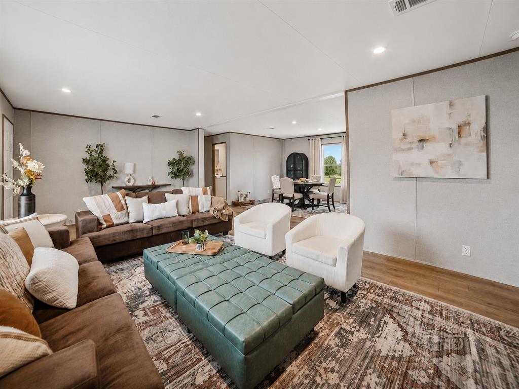Silver Spurs Ranch - Residential