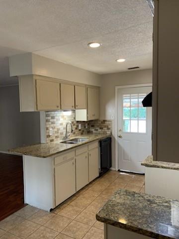 Star Crest Estates - Residential Lease
