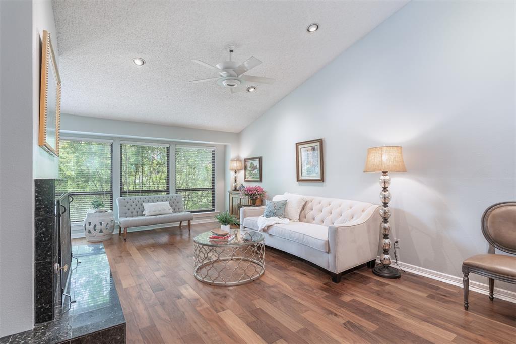 Lakes Of Bent Tree Condo - Residential