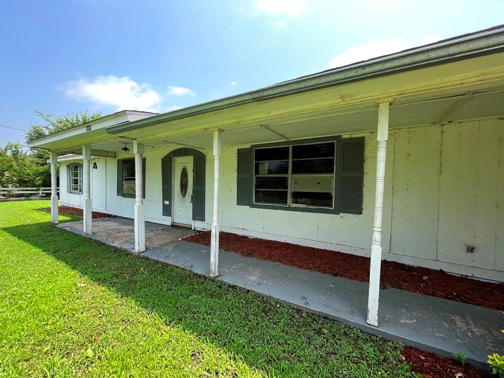 Simmons E - Residential