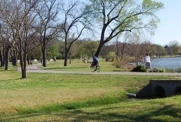 Mount Auburn - Land