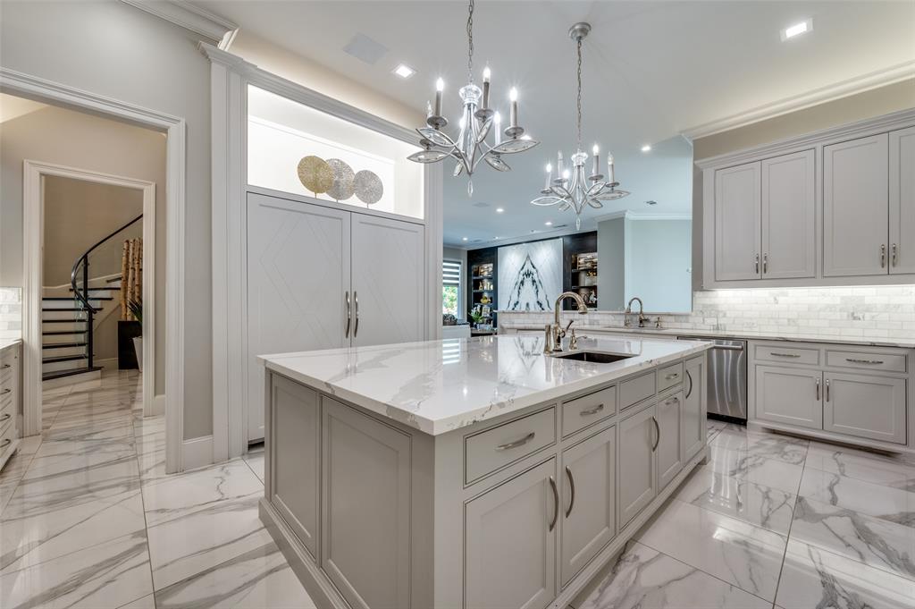 Kings Lake - Residential