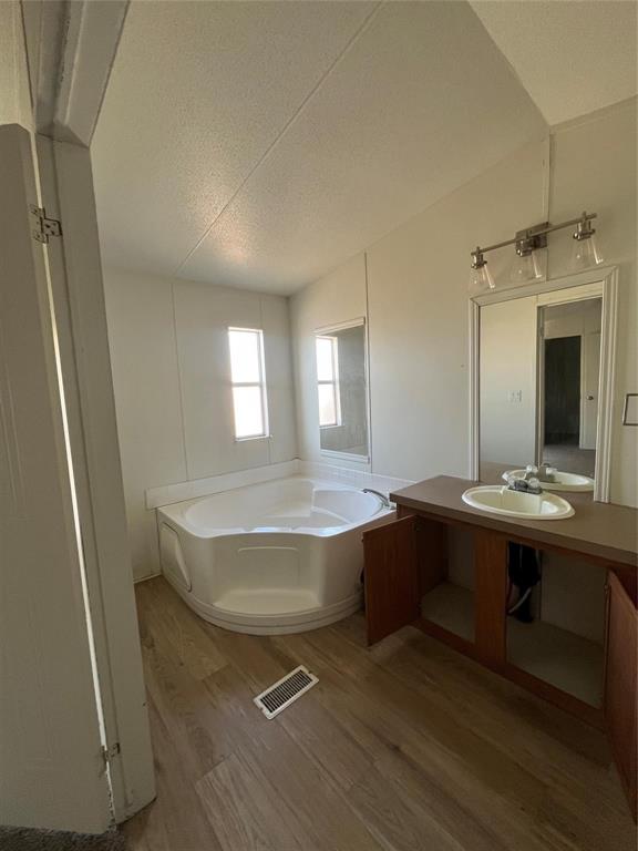 Glen Cove Sub - Residential