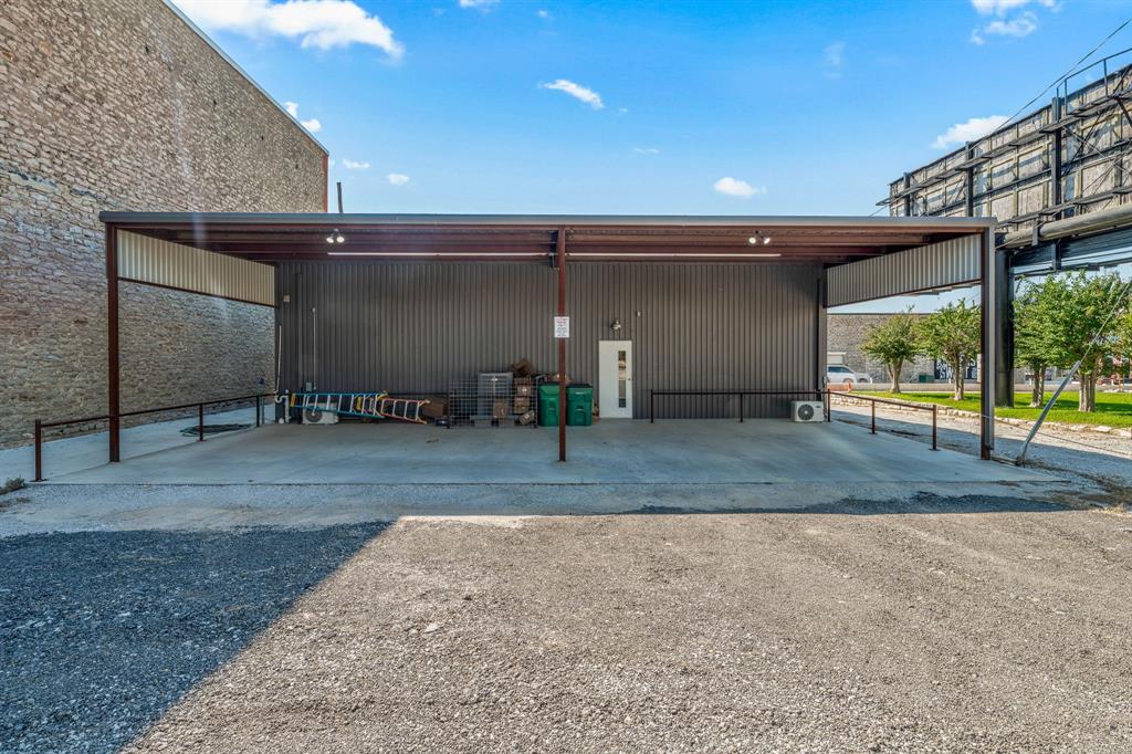 Bishop 1st Add - Commercial Sale