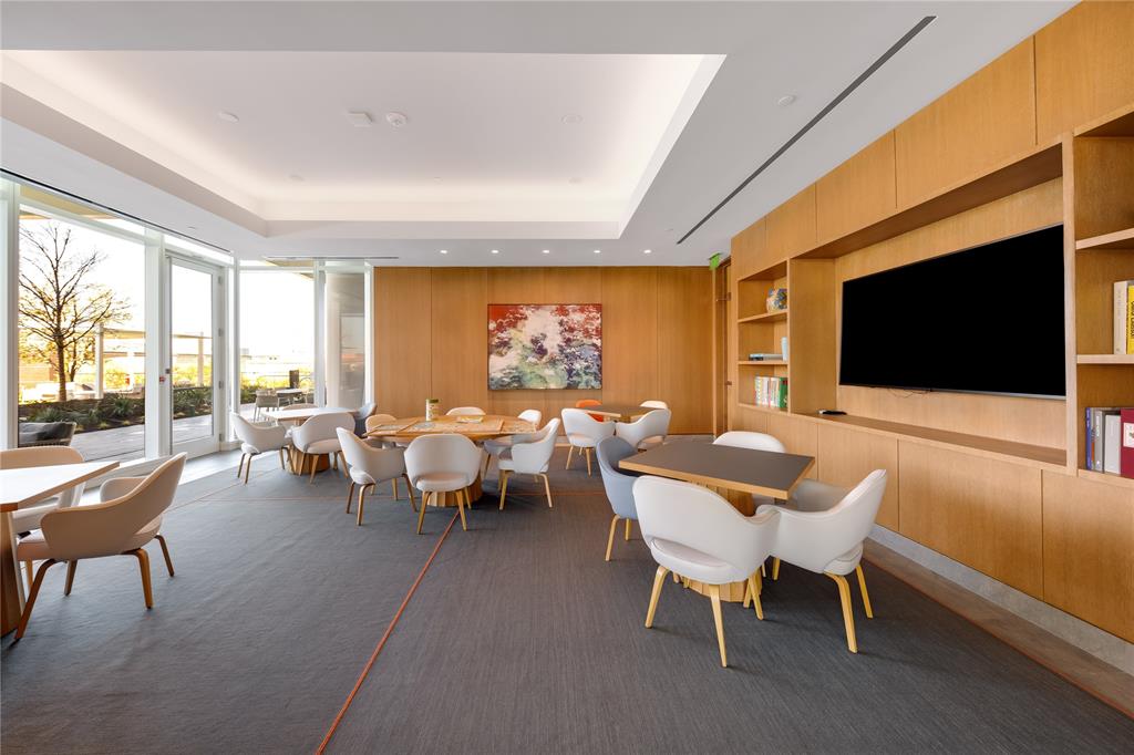 HALL Arts Residences - Residential