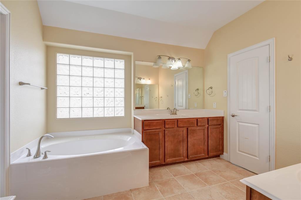 Ridgeview Villas - Residential