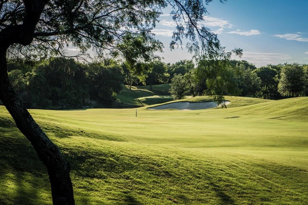 White Bluff #31 - Land