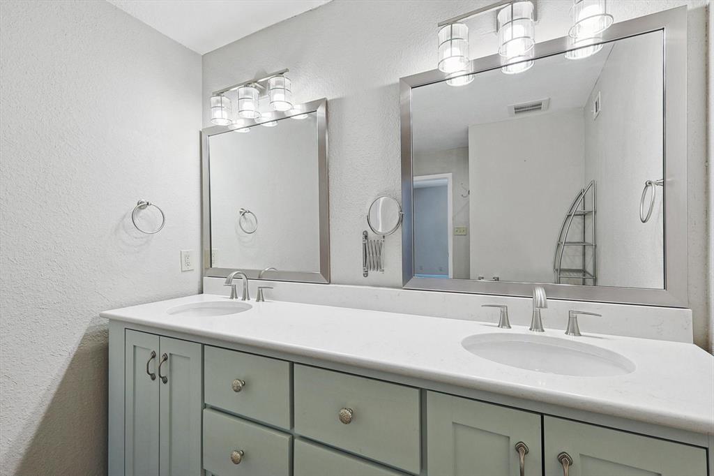 Park Forest 04 - Residential Lease