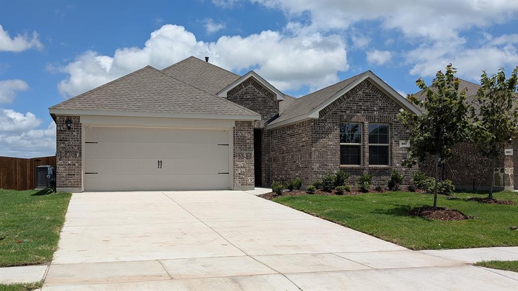 New! Spacious floor plan! Four bedrooms, two full baths, with separate planning room-office. Home includes, island kitchen, granite counters throughout, LED lighting, full sprinkler system, professionally engineered post tension foundation, and much more!
Come see this stunning new community in Caddo Mills nestled between Hwy 66 and I-30. Enjoy small town country living with access to downtown Dallas only 42 miles away. With a playground, community pool, and 3 large lakes under an hour away, there’s no shortage of outdoor fun available with this neighborhood. This community has something for everyone! Schedule a tour today!