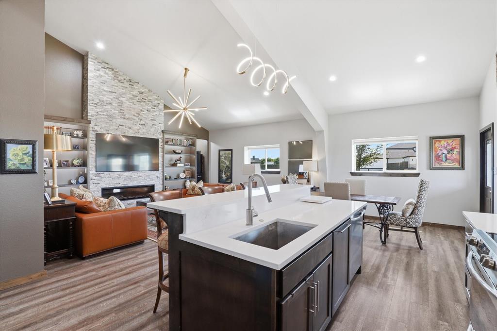 Maw & Paw Estates - Residential