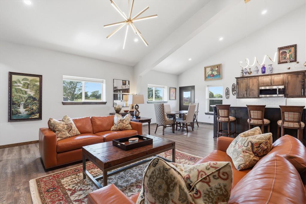 Maw & Paw Estates - Residential