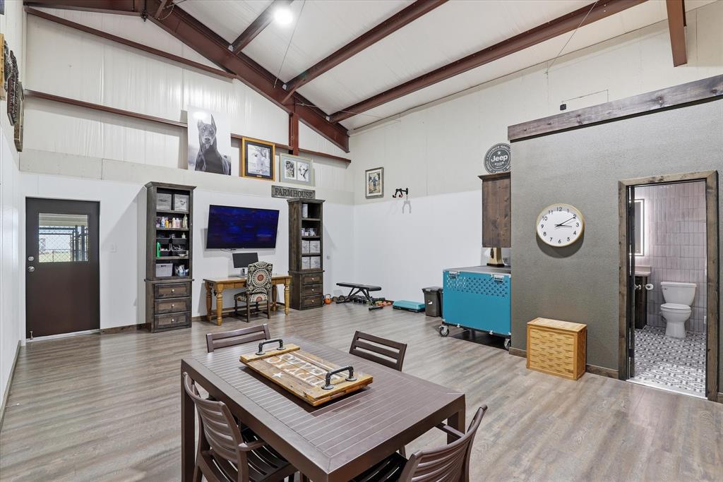 Maw & Paw Estates - Residential