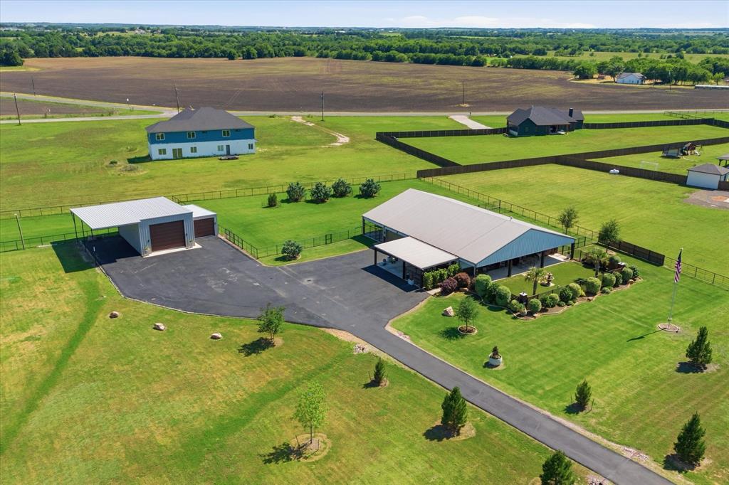 Maw & Paw Estates - Residential