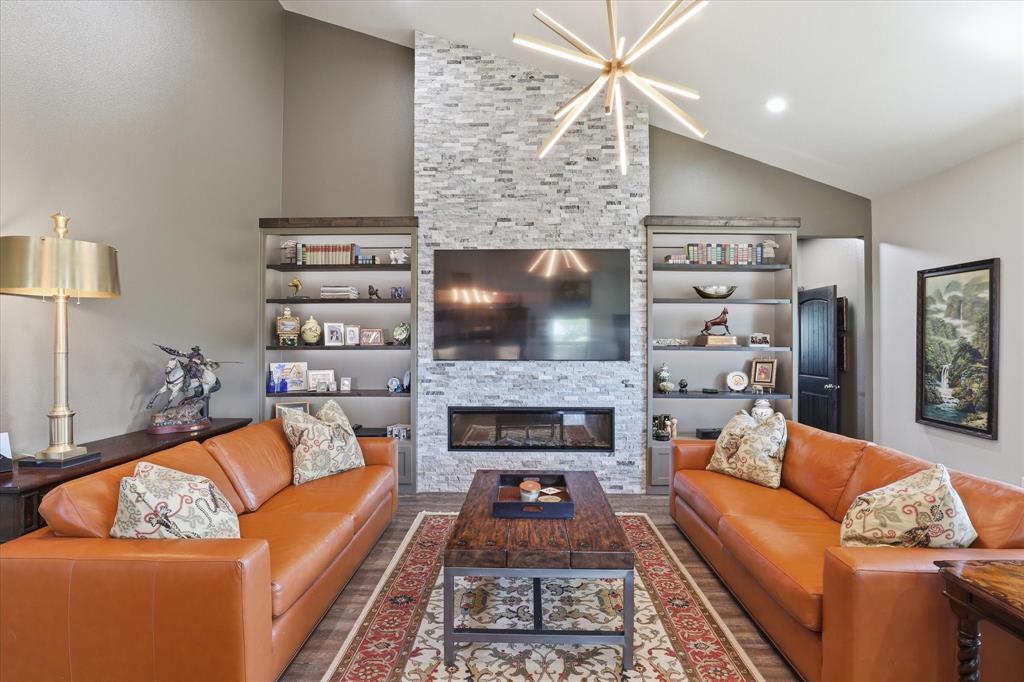 Maw & Paw Estates - Residential