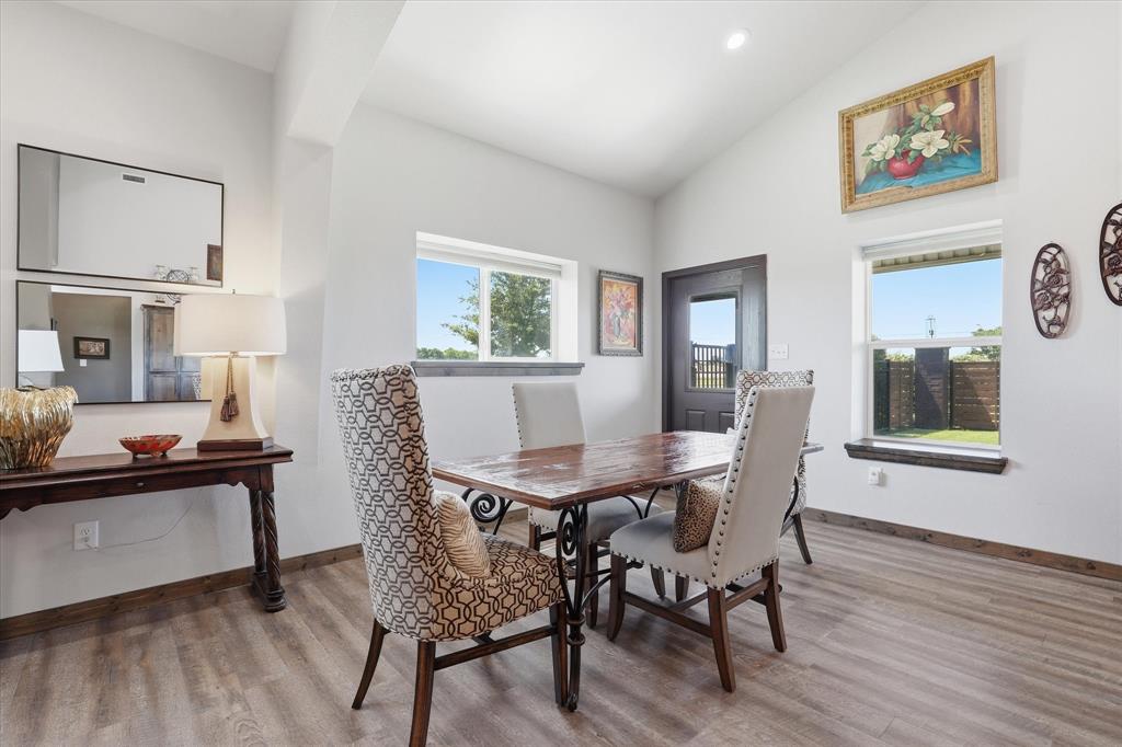Maw & Paw Estates - Residential