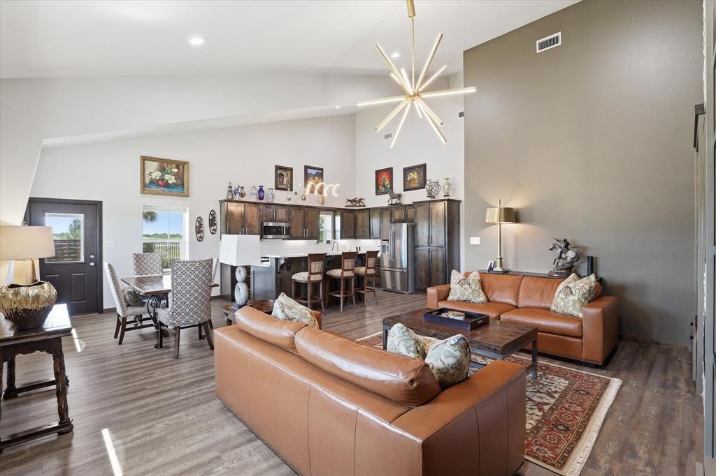 Maw & Paw Estates - Residential