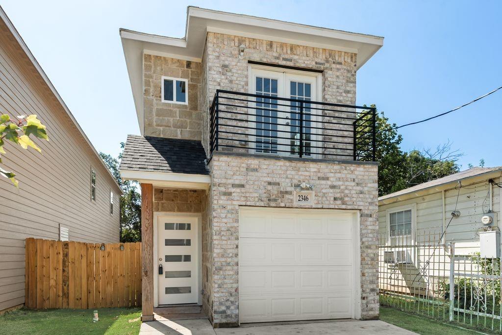 Lincoln Manor - Residential