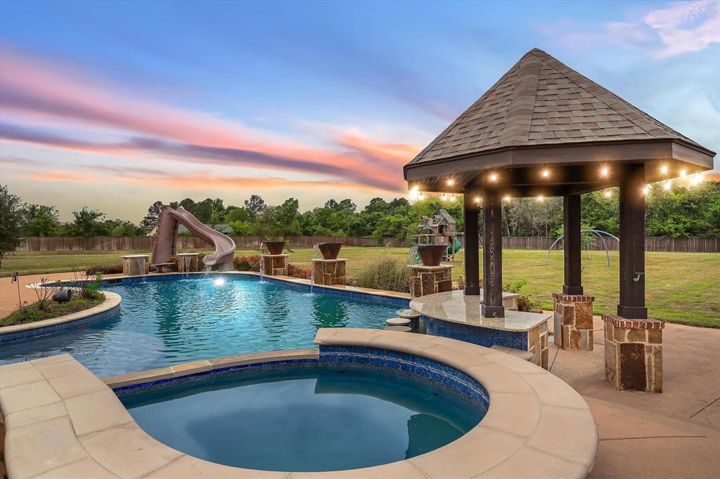 Crown Point Estates - Residential