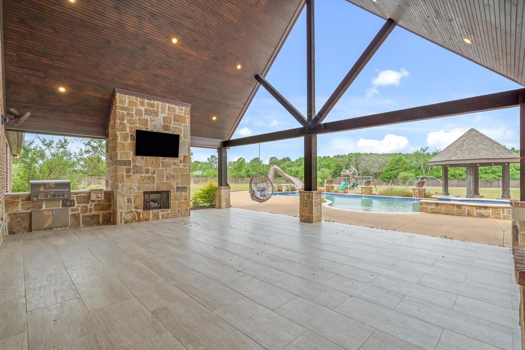 Crown Point Estates - Residential