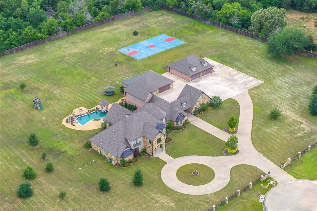 Crown Point Estates - Residential