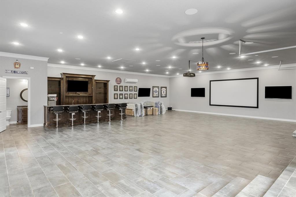 Crown Point Estates - Residential