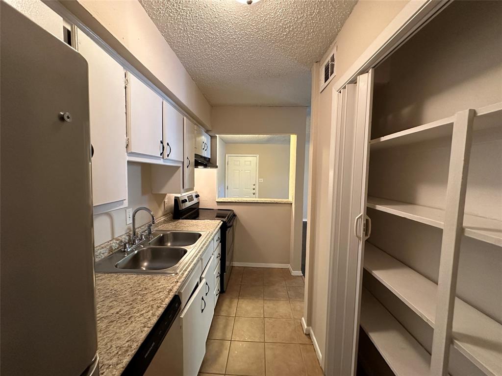 C Grigsby Abs 532 City Bl 2317 - Residential Lease