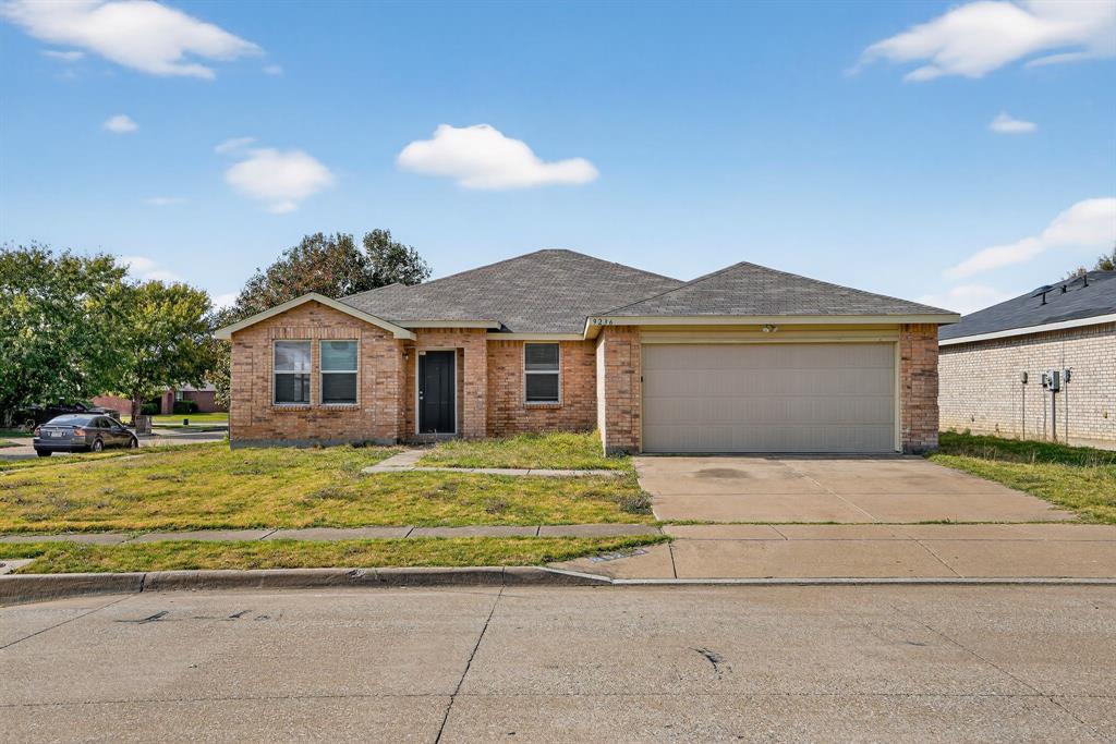 Beautifully maintained 4-bedroom, 2-bath home located in the Poynter Crossing community. This single-story property offers an open-concept layout with a spacious living area that connects seamlessly to the kitchen and dining space. The kitchen features granite countertops, stainless steel appliances, and a convenient breakfast nook. The primary bedroom includes an ensuite bath and a walk-in closet for ample storage. Luxury vinyl plank flooring runs throughout the main areas for durability and easy maintenance. Additional features include a 2-car garage, central HVAC, and a generously sized backyard. Conveniently situated near local schools, shopping, and major commuting routes, this home provides a functional layout suitable for a variety of living needs.