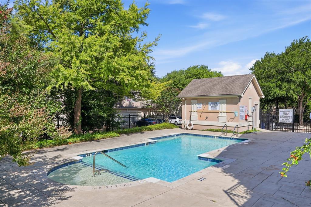Park Place Twnhms - Residential