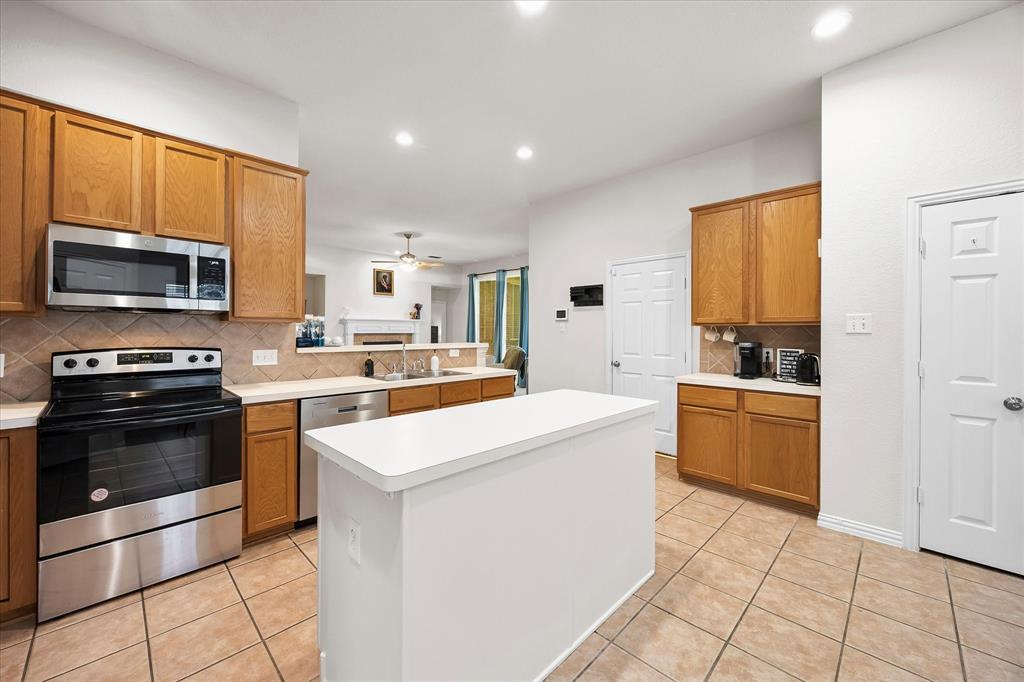 Lakewood Pointe - Residential