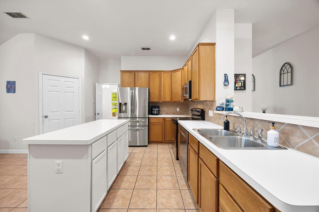Lakewood Pointe - Residential