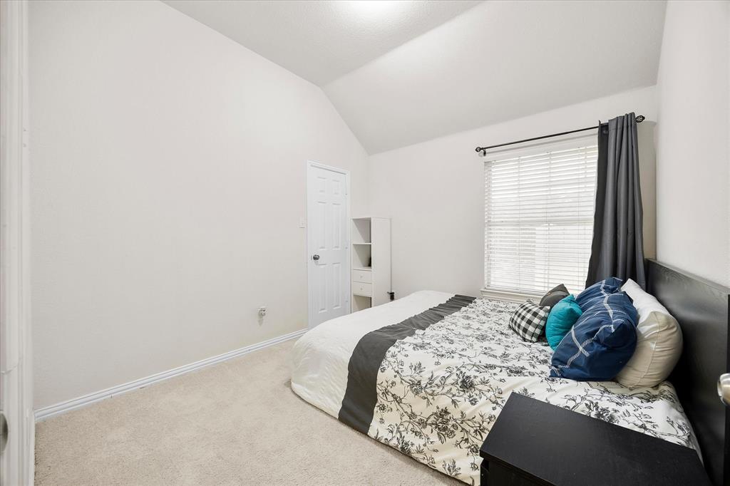 Lakewood Pointe - Residential