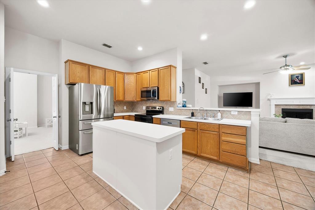 Lakewood Pointe - Residential