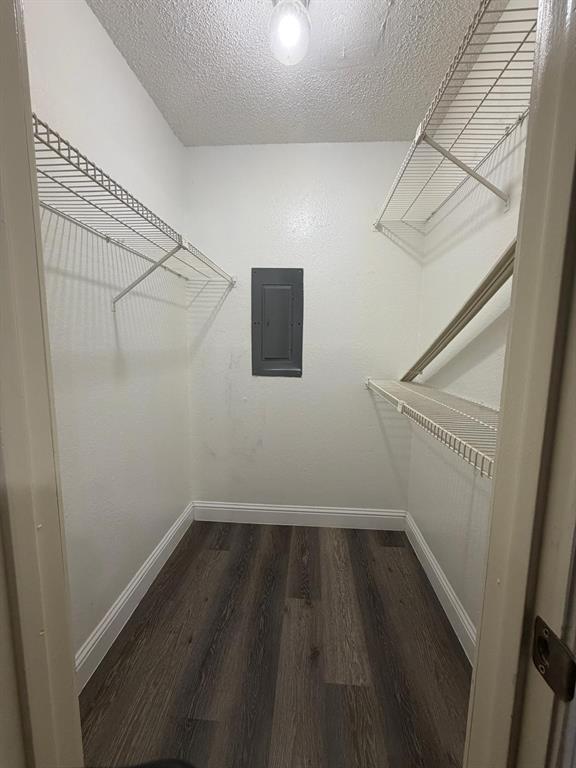 Arlington Oaks Condo - Residential