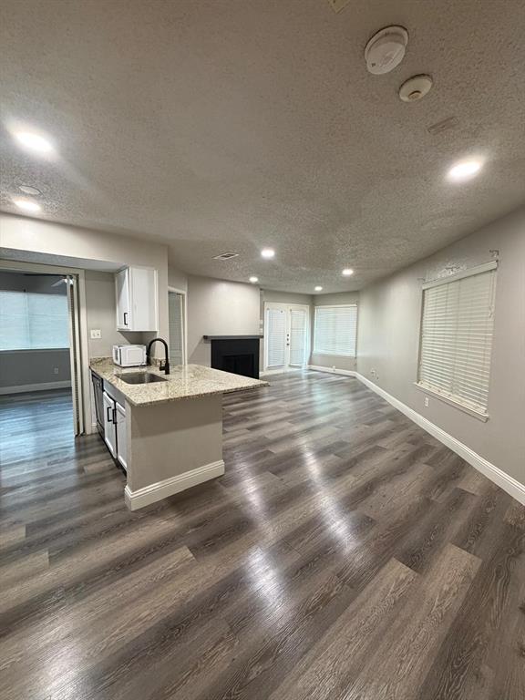 Arlington Oaks Condo - Residential