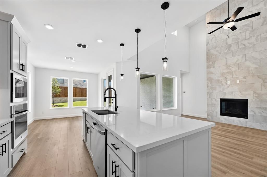 Highland Lakes - Residential