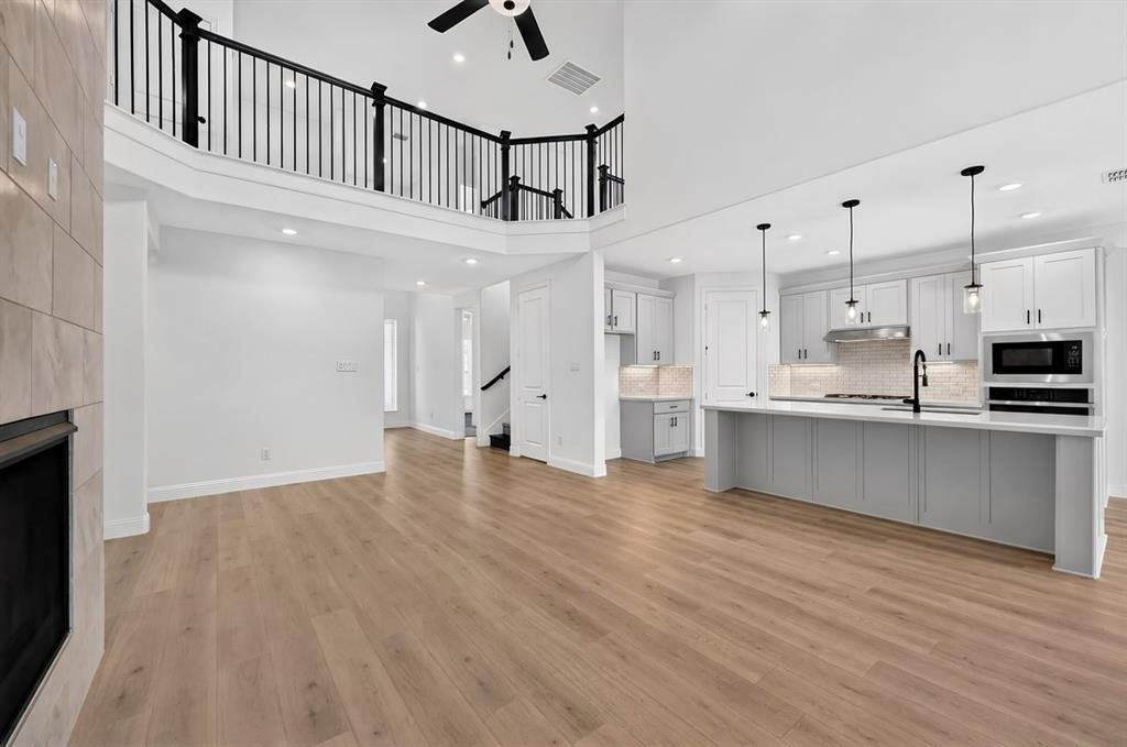 Highland Lakes - Residential