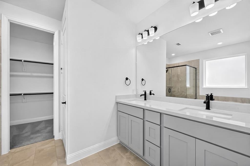 Highland Lakes - Residential