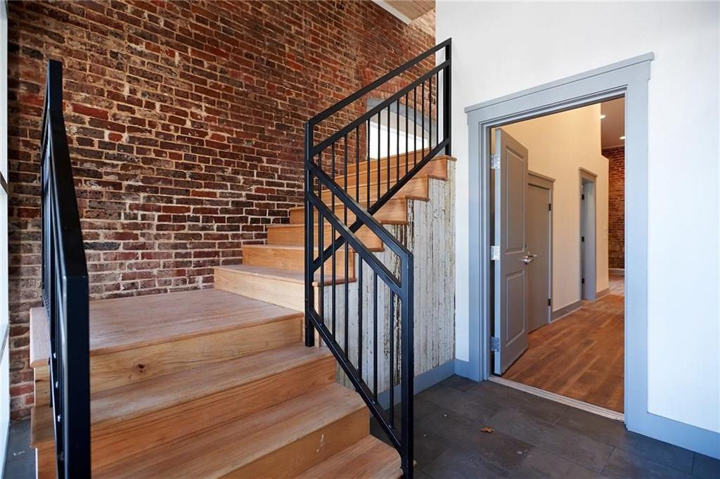 O T Ennis - Residential Lease