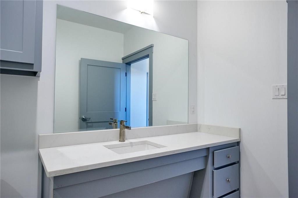 O T Ennis - Residential Lease