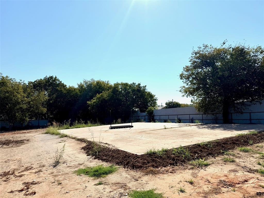 Barton - Commercial Sale