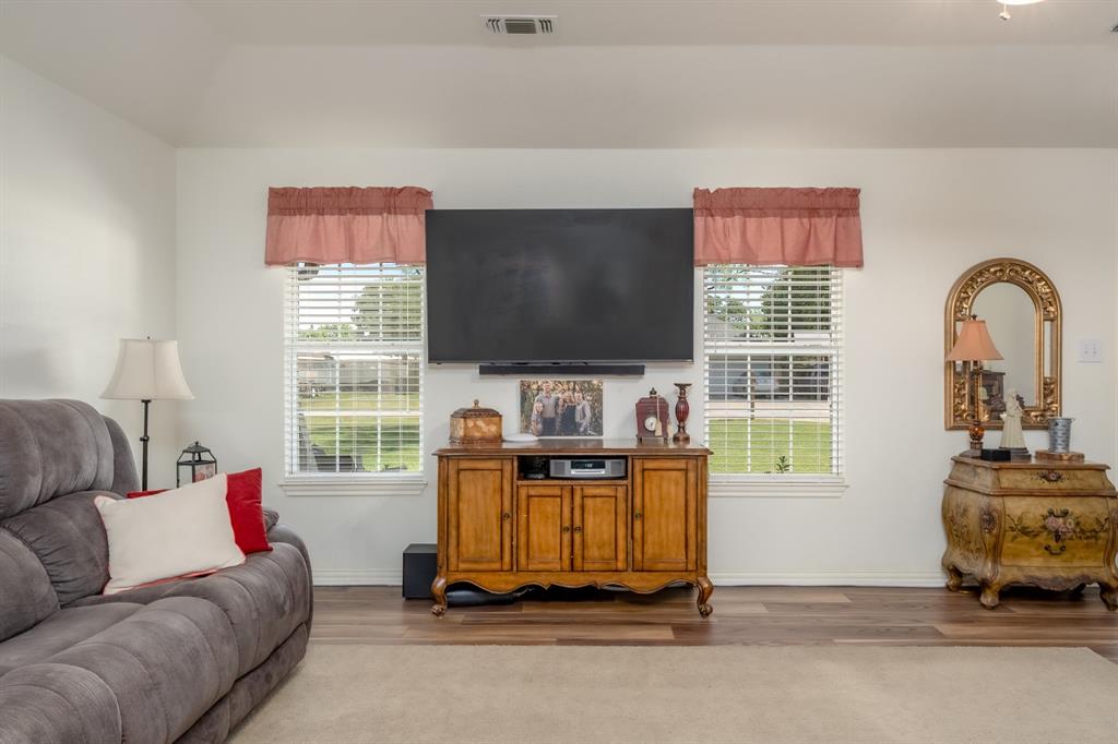 Tanglewood East Sec 2 - Clyde - Residential