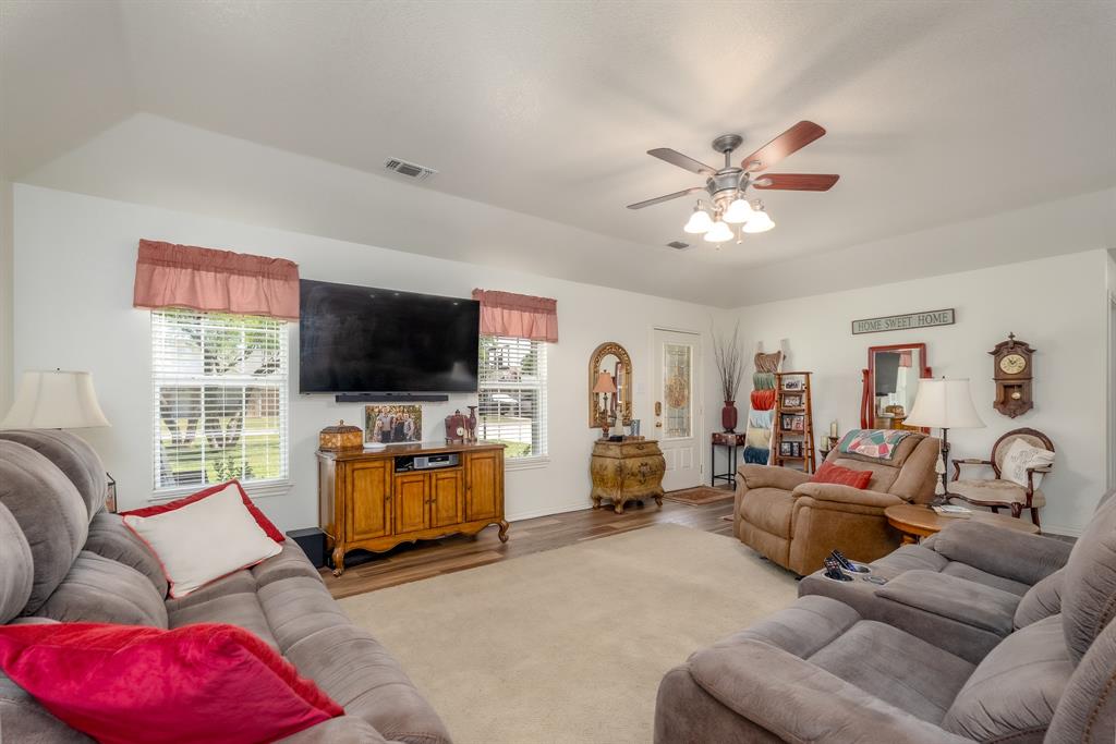 Tanglewood East Sec 2 - Clyde - Residential